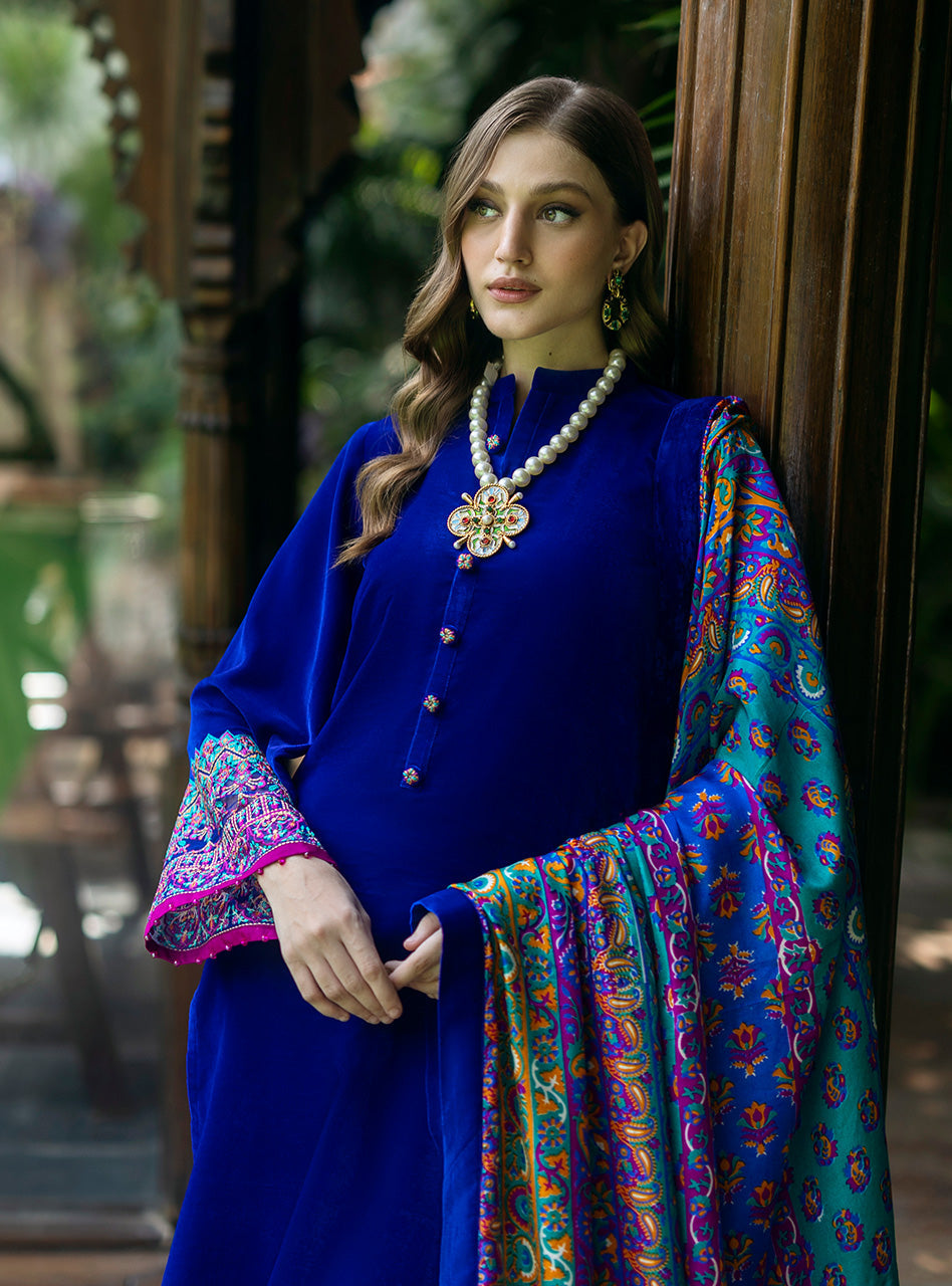 Zainab Chottani | Makhmal Luxe Pret | Shafaq by Zainab Chottani - Designer Dress - Type: Ladies Clothes - Available at Libayah - 100% Original
