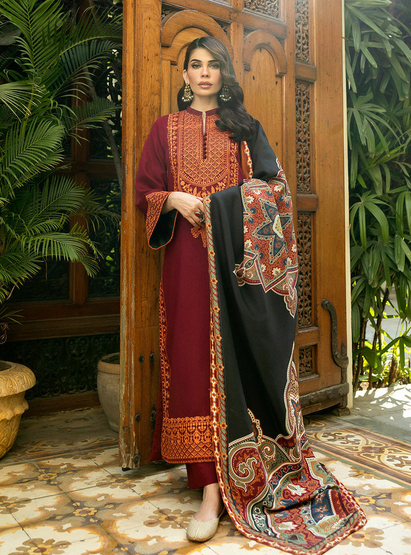 Zainab Chottani | Winter Shawls 24 |  Sila by Zainab Chottani - Designer Dress - Type: Ladies Clothes - Available at Libayah - 100% Original