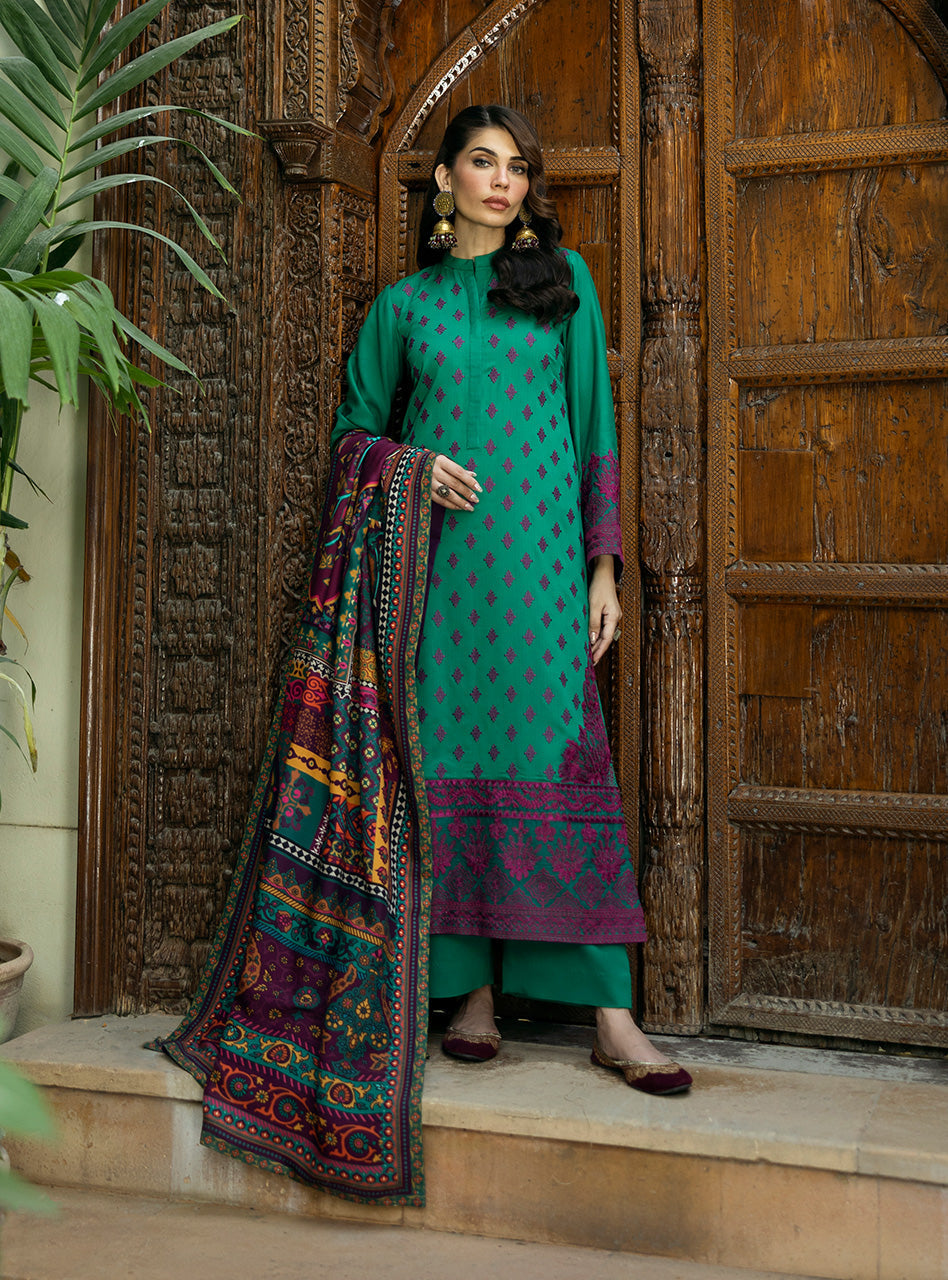 Zainab Chottani | Winter Shawls 24 | Esha by Zainab Chottani - Designer Dress - Type: Ladies Clothes - Available at Libayah - 100% Original