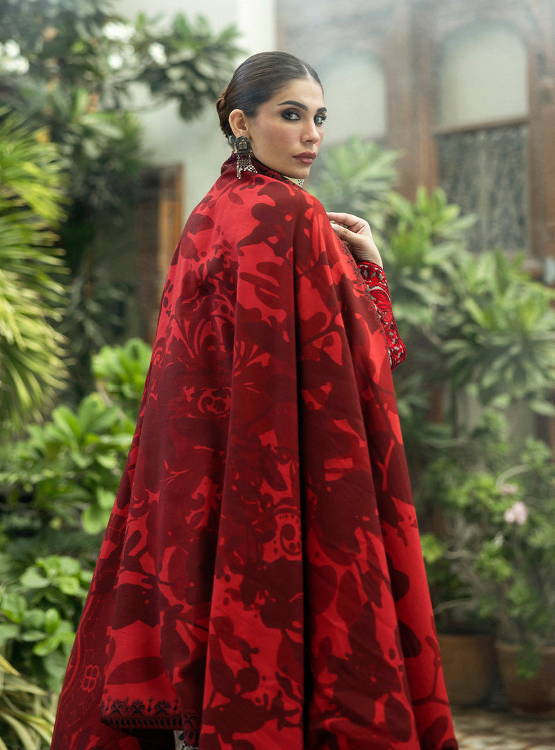 Zainab Chottani | Winter Shawls 24 |  Zemestan by Zainab Chottani - Designer Dress - Type: Ladies Clothes - Available at Libayah - 100% Original