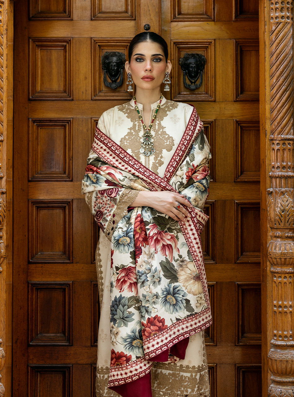 Zainab Chottani | Winter Shawls 24 |  Shyna by Zainab Chottani - Designer Dress - Type: Ladies Clothes - Available at Libayah - 100% Original
