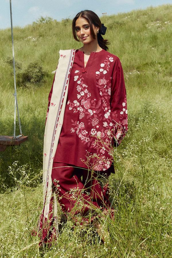 Zara Shahjahan | Coco Winter 24 | Onyx-7A by Zara Shahjahan - Designer Dress - Type: Ladies Clothes - Available at Libayah - 100% Original