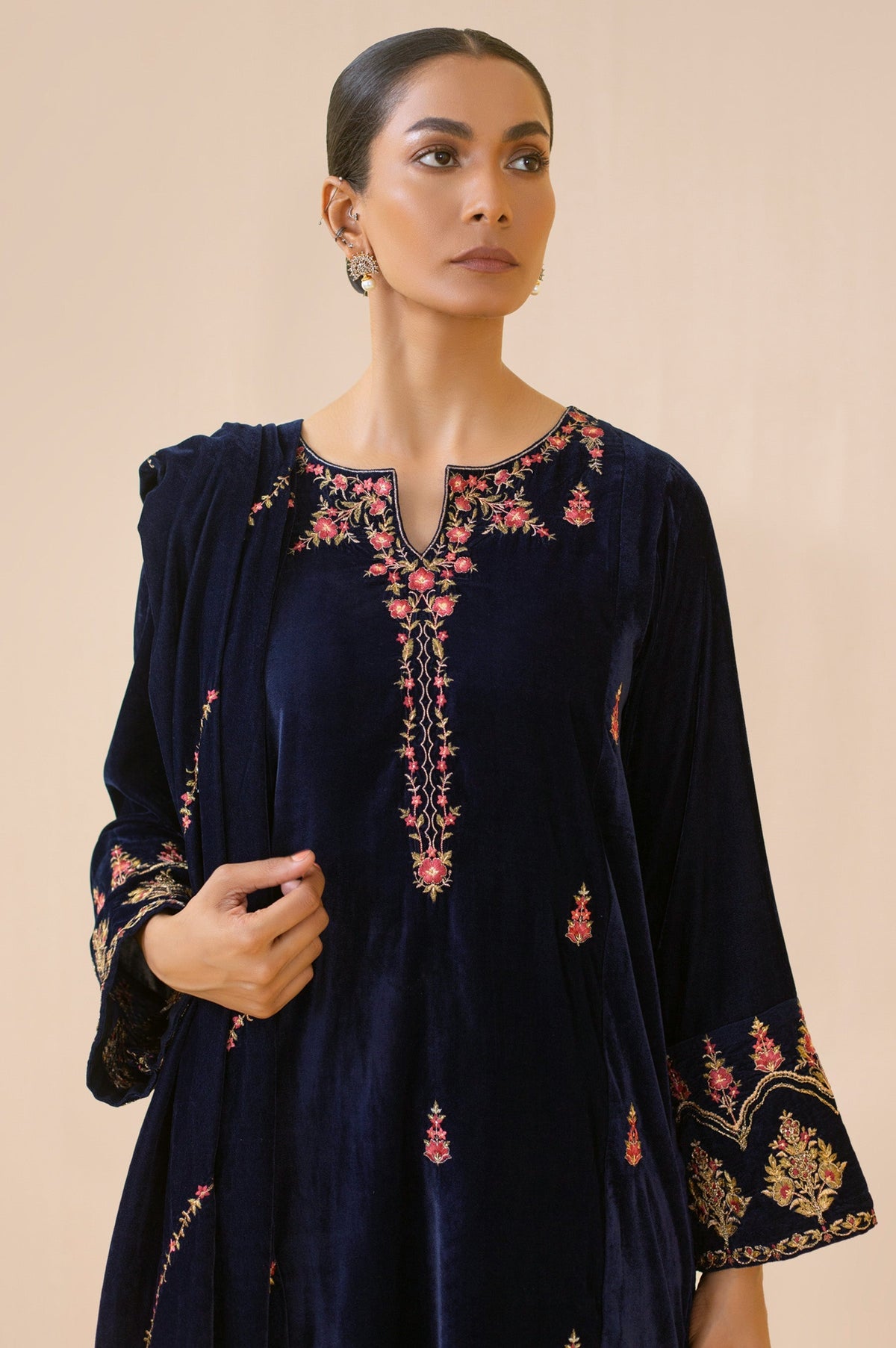 Zeen | Winter Collection | Velvet 27 by Zeen - Designer Dress - Type: Ladies Clothes - Available at Libayah - 100% Original