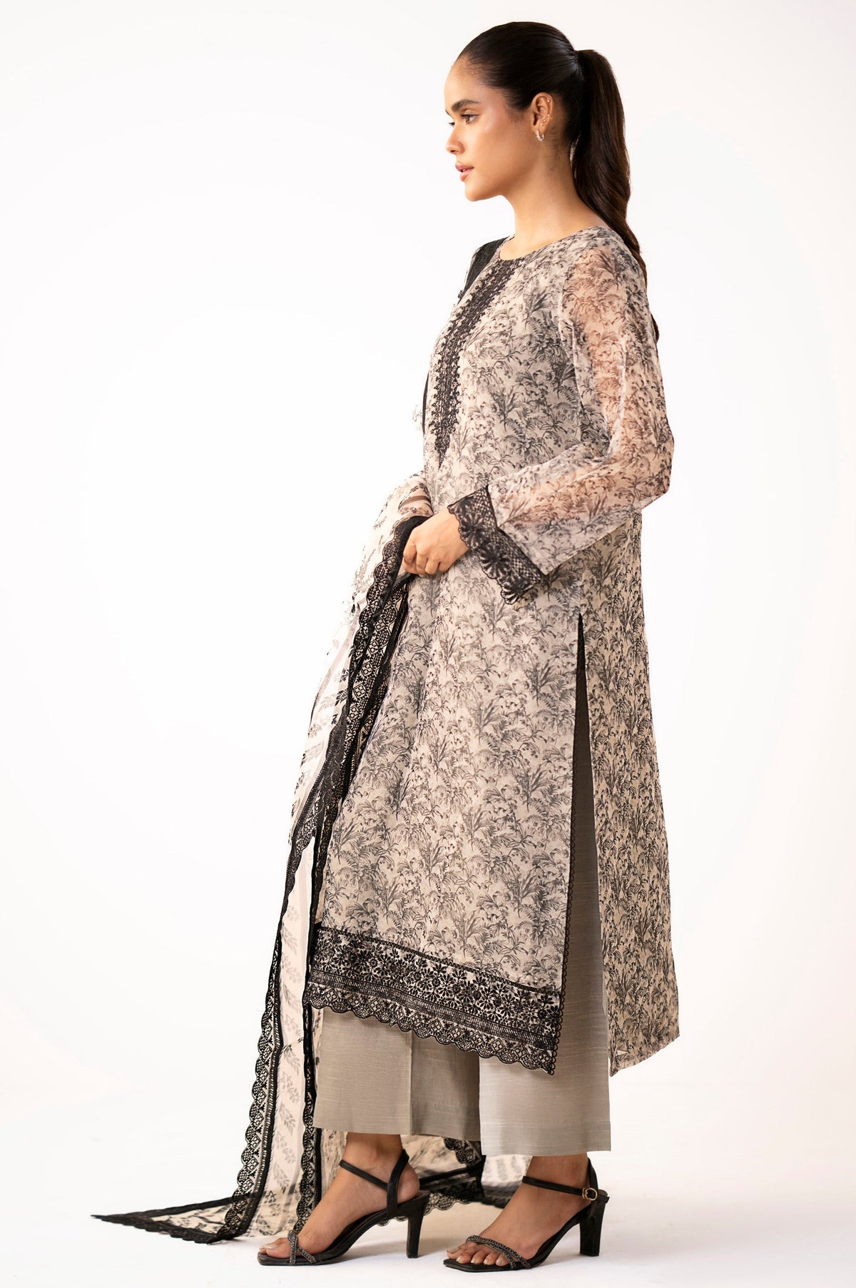 Zeen | Winter Collection | Organza 40 by Zeen - Designer Dress - Type: Ladies Clothes - Available at Libayah - 100% Original