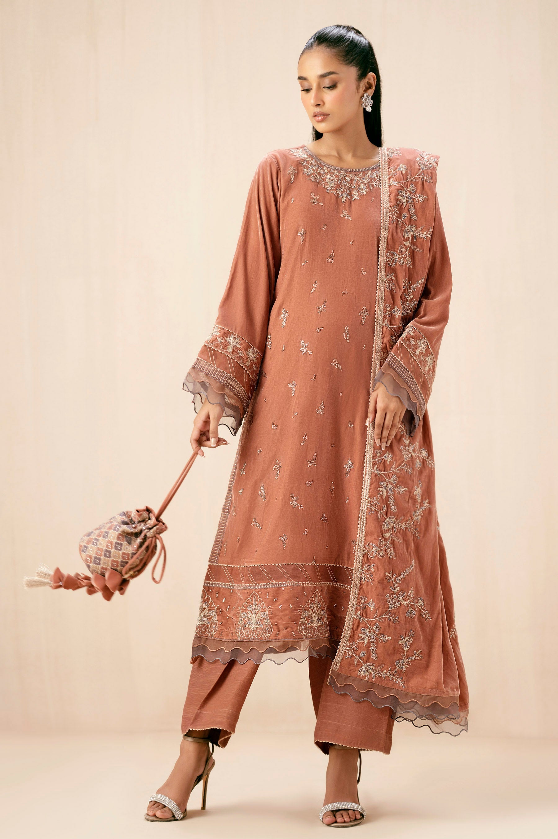 Zeen | Winter Collection | Velvet 29 by Zeen - Designer Dress - Type: Ladies Clothes - Available at Libayah - 100% Original