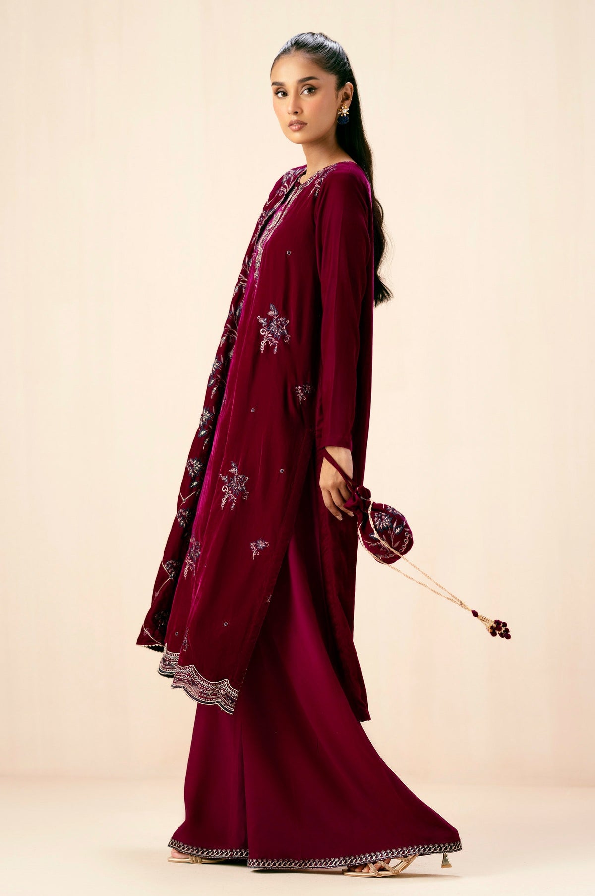 Zeen | Winter Collection | Velvet 25 by Zeen - Designer Dress - Type: Ladies Clothes - Available at Libayah - 100% Original
