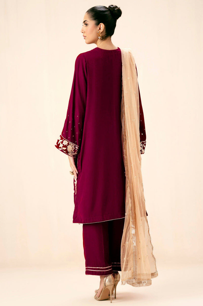 Zeen | Winter Collection | Velvet 30 by Zeen - Designer Dress - Type: Ladies Clothes - Available at Libayah - 100% Original