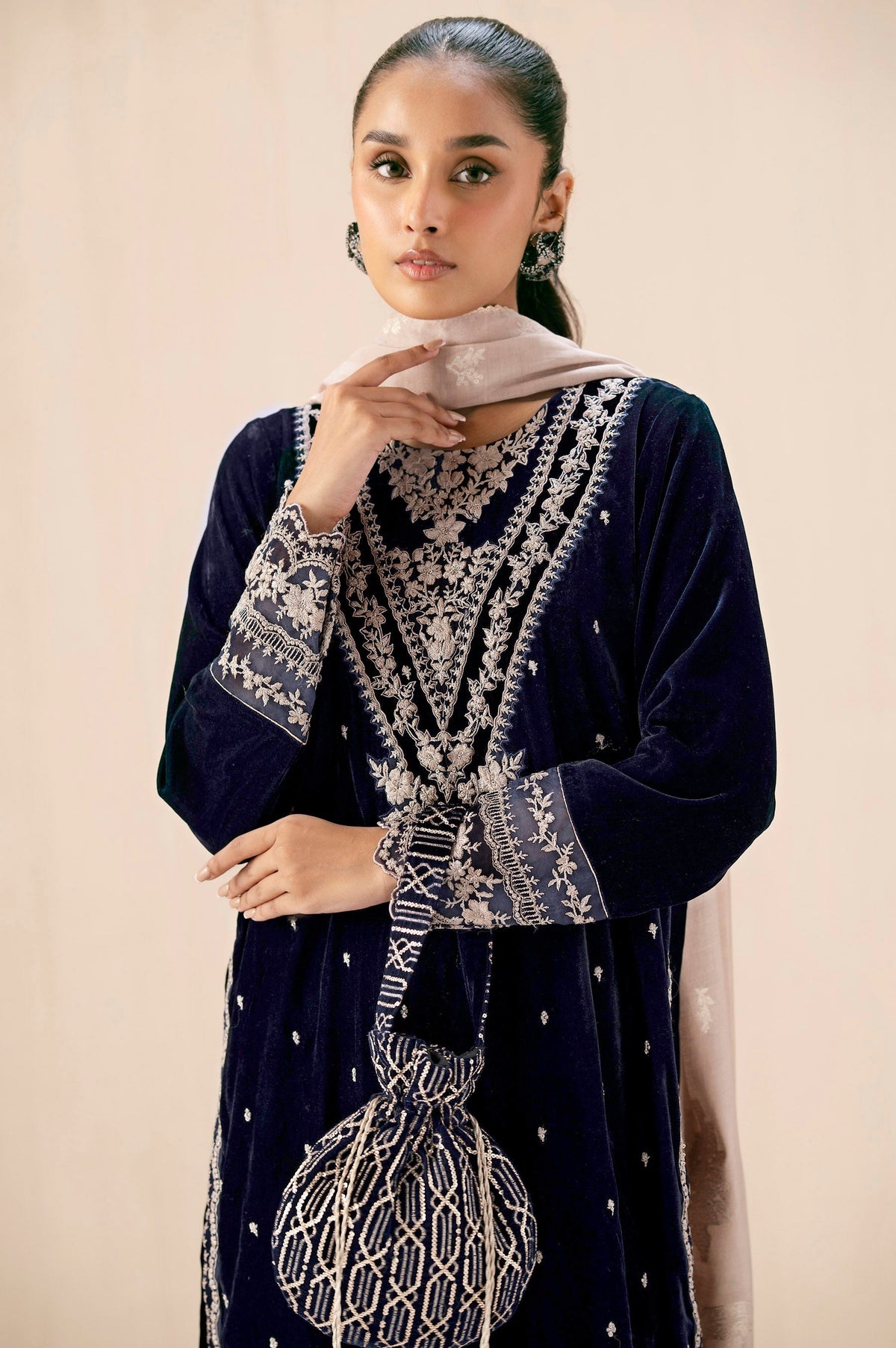 Zeen | Winter Collection | Velvet 26 by Zeen - Designer Dress - Type: Ladies Clothes - Available at Libayah - 100% Original