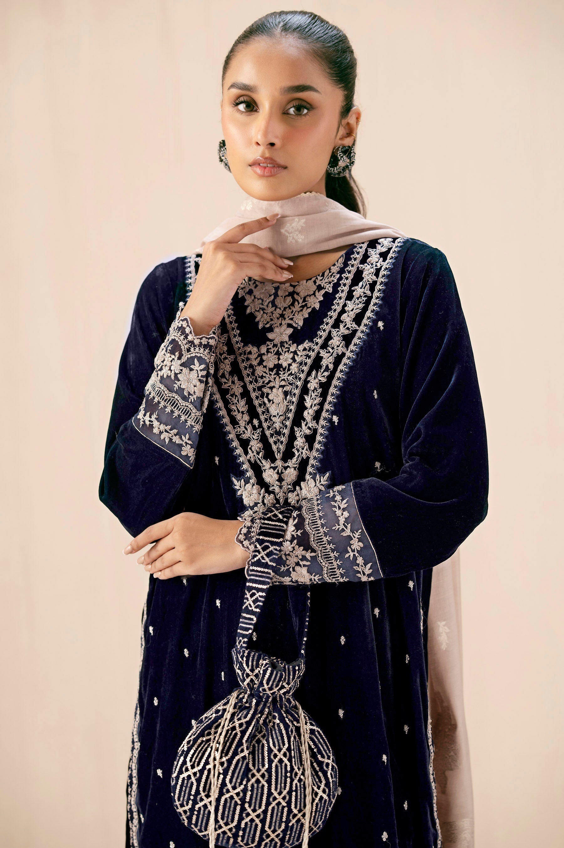 Zeen | Winter Collection | Velvet 26 by Zeen - Designer Dress - Type: Ladies Clothes - Available at Libayah - 100% Original