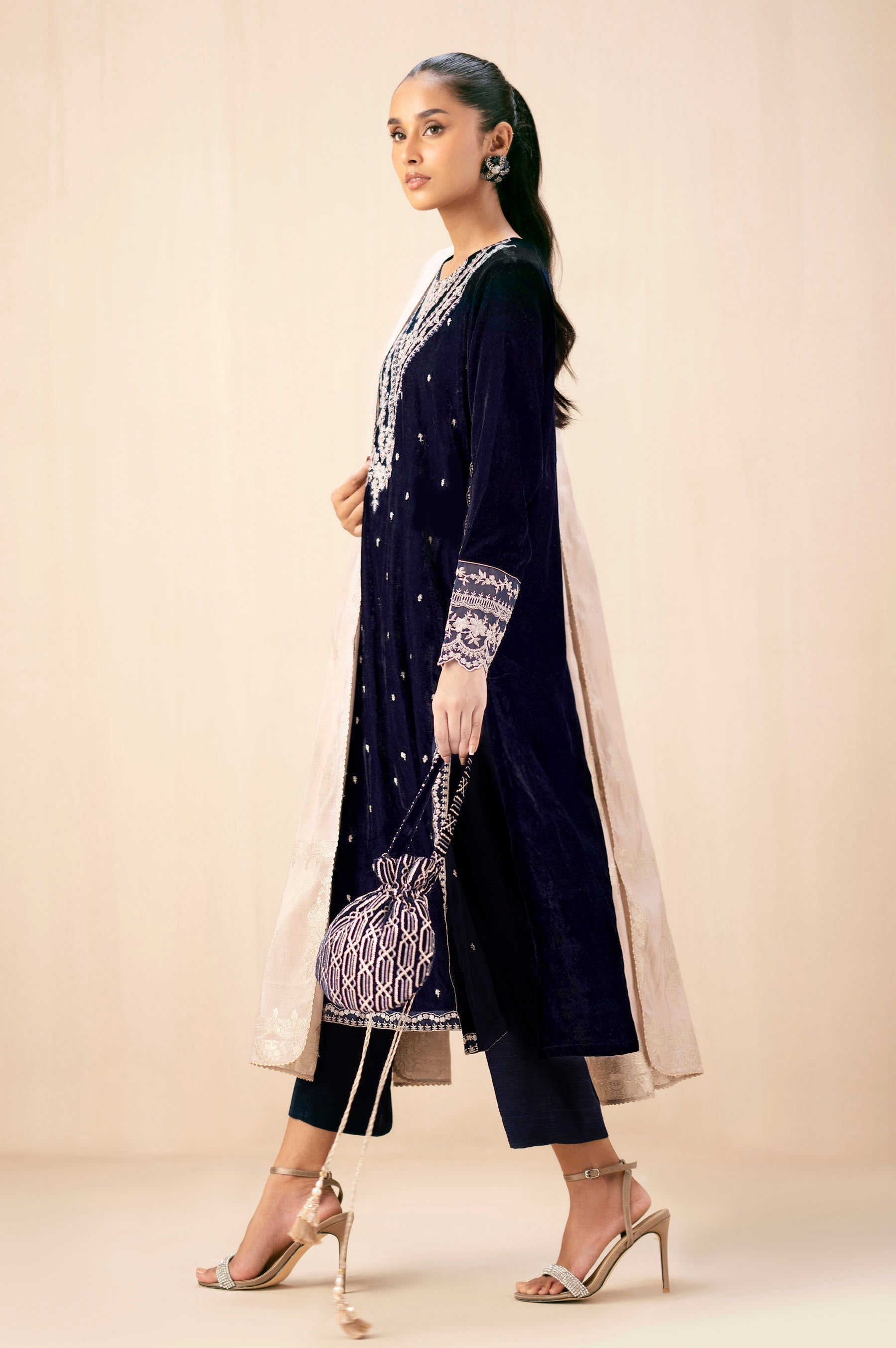 Zeen | Winter Collection | Velvet 26 by Zeen - Designer Dress - Type: Ladies Clothes - Available at Libayah - 100% Original