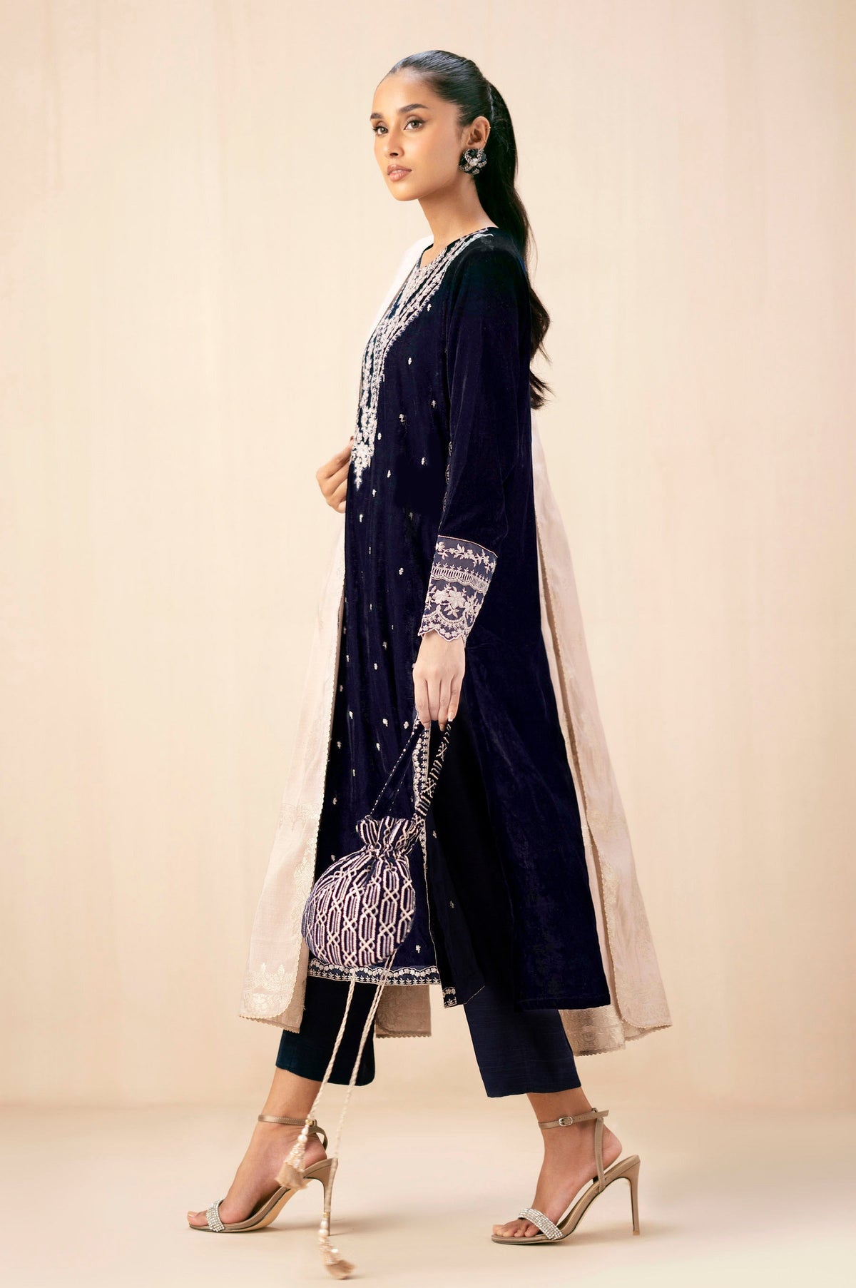 Zeen | Winter Collection | Velvet 26 by Zeen - Designer Dress - Type: Ladies Clothes - Available at Libayah - 100% Original