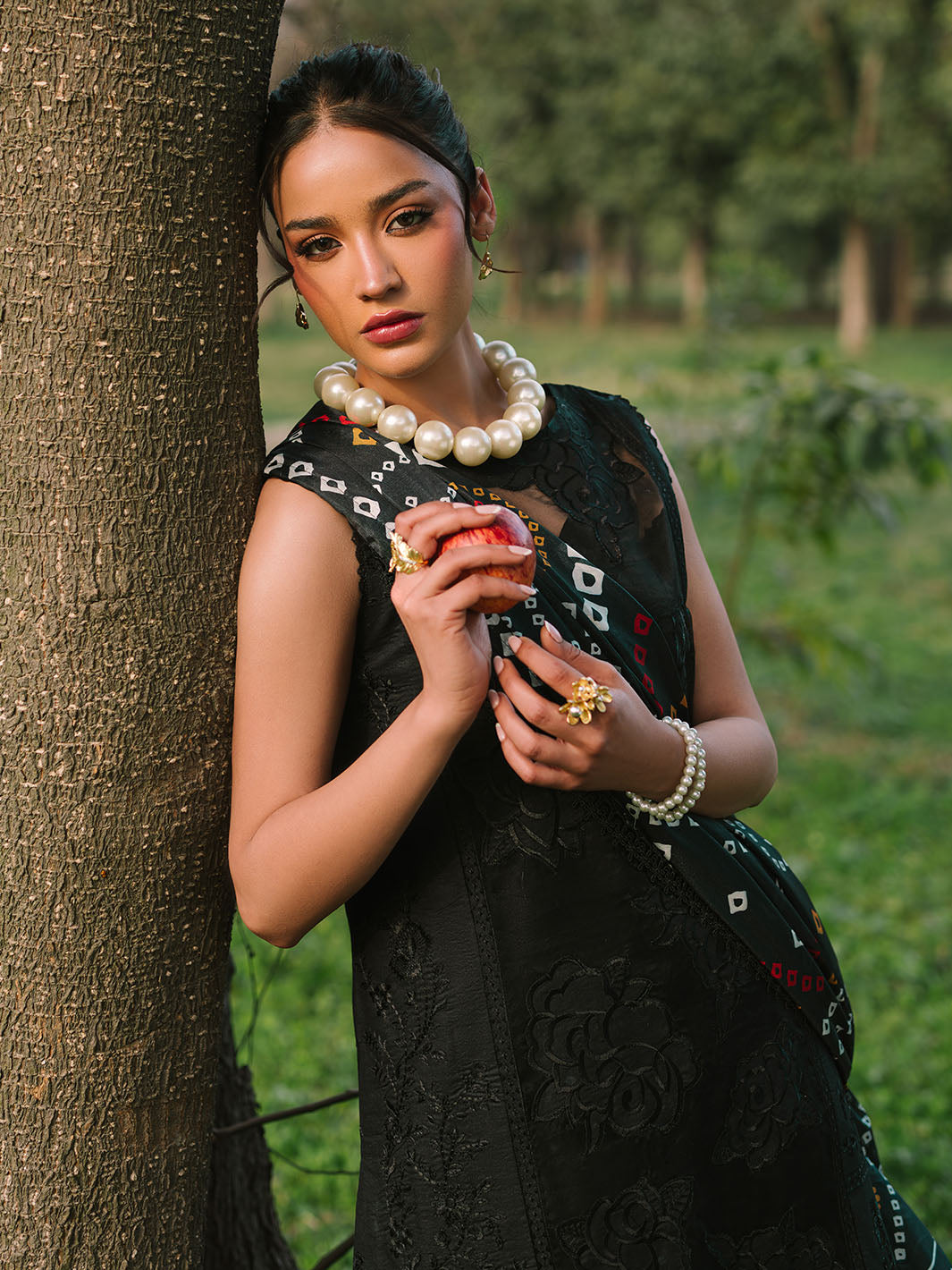 Mahnur | Dahlia Luxury Lawn 25 | Zoe by Mahnur - Designer Dress - Type: Ladies Clothes - Available at Libayah - 100% Original
