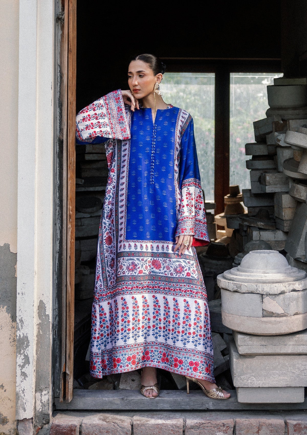 Aik Atelier | lady Aik 26 | Lady Aik - Look B2606 by Aik Atelier - Designer Dress  - Type : Ladies Clothes - Available at Libayah - 100% Original 