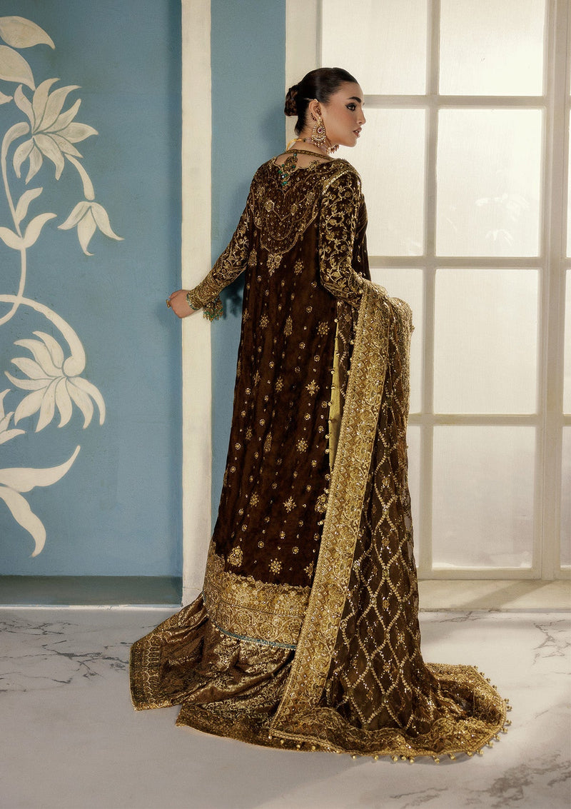 LOOK 01 – authentic Pakistani formal dress from the Aik Atelier Udaipur Velvet 25 collection for women in the UK.