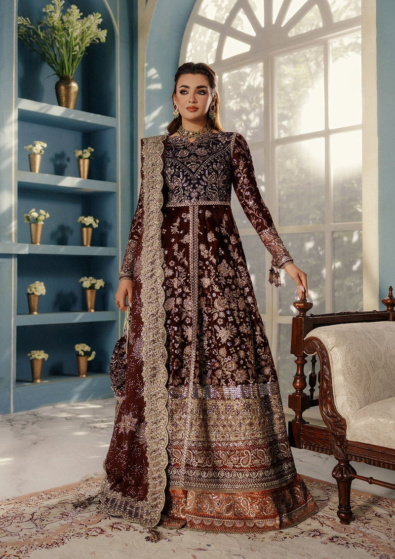 LOOK 03 – authentic Pakistani formal dress from the Aik Atelier Udaipur Velvet 25 collection for women in the UK.