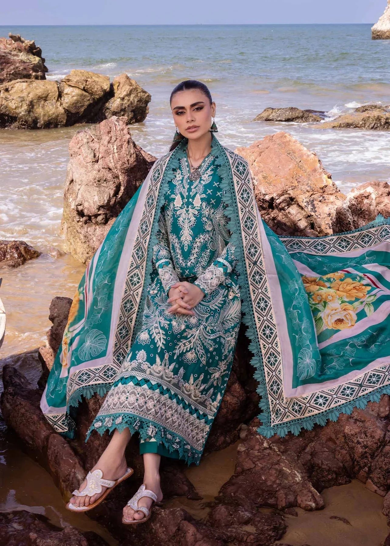Akbar Aslam | Oasis Lawn 24 | Tweedia by Akbar Aslam - Designer Dress - Type: Ladies Clothes - Available at Libayah - 100% Original