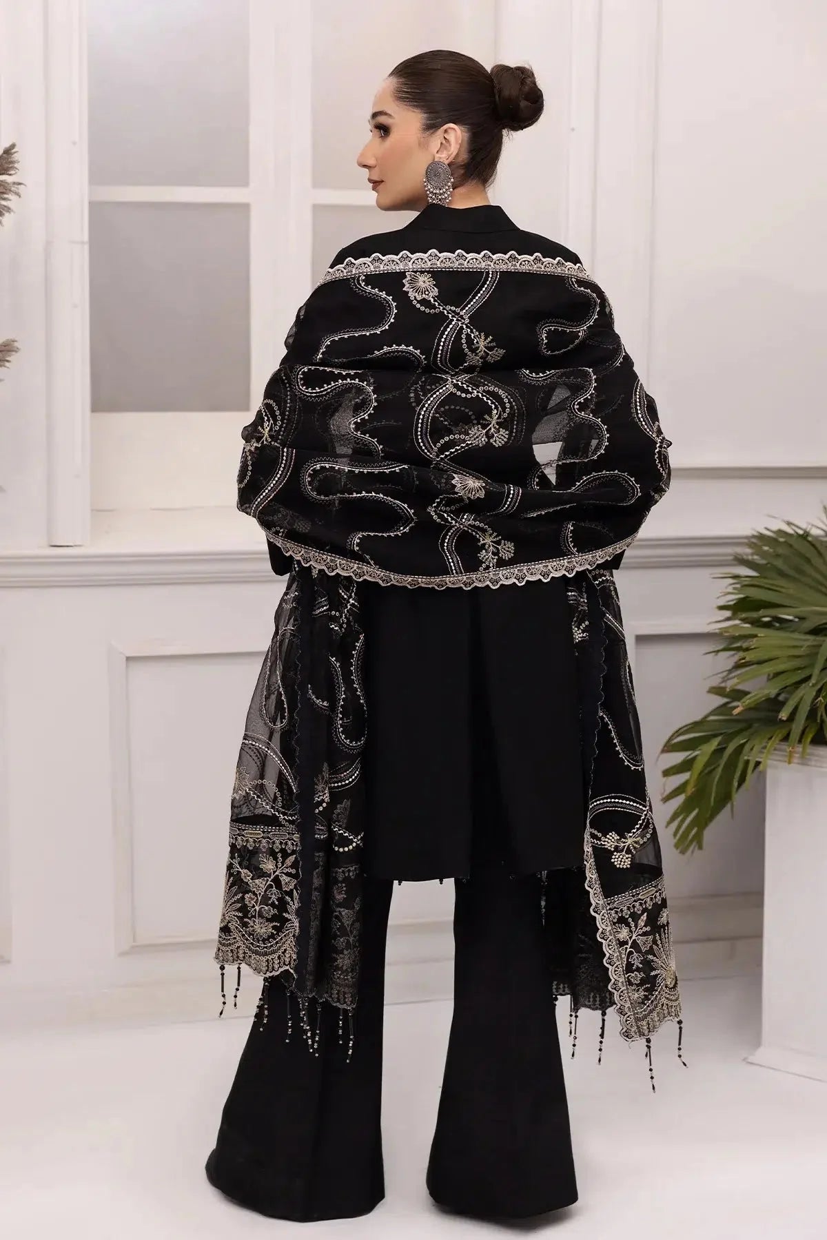 Alizeh | Formals Collection | Black Dress 3 piece - RTW1008 by Alizeh - Designer Dress - Type: Ladies Clothes - Available at Libayah - 100% Original