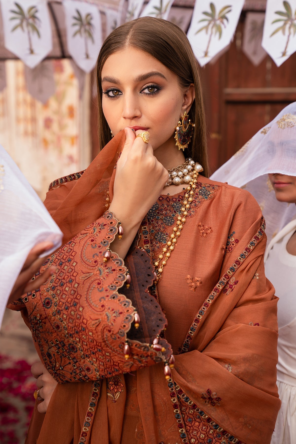 Alizeh | Rawayat Luxury Lawn 24 | Manat by Alizeh - Designer Dress - Type: Ladies Clothes - Available at Libayah - 100% Original