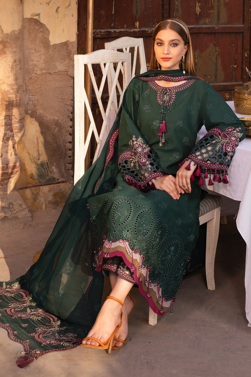 Alizeh | Rawayat Luxury Lawn 24 | Nafisa by Alizeh - Designer Dress - Type: Ladies Clothes - Available at Libayah - 100% Original