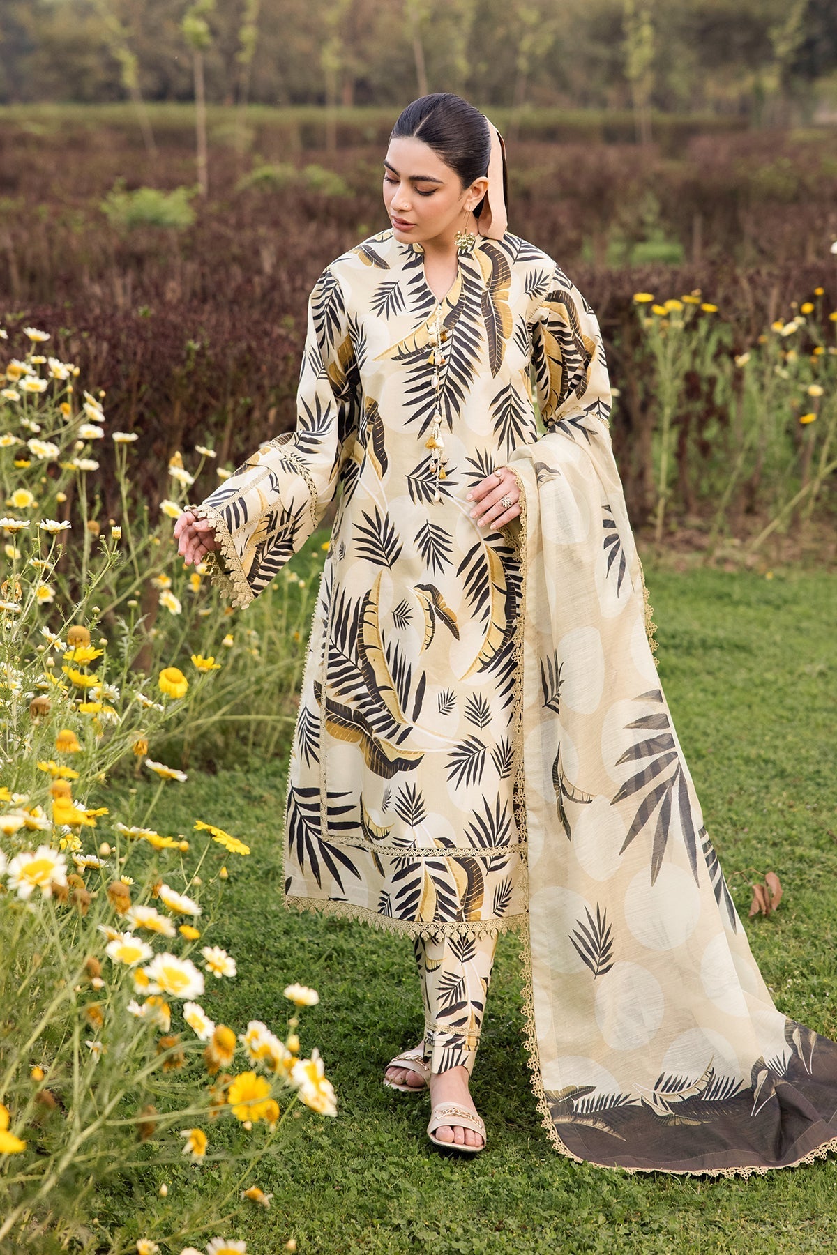 Alizeh | Sheen Lawn Prints 24 | DAFFODIL by Alizeh - Designer Dress - Type: Ladies Clothes - Available at Libayah - 100% Original