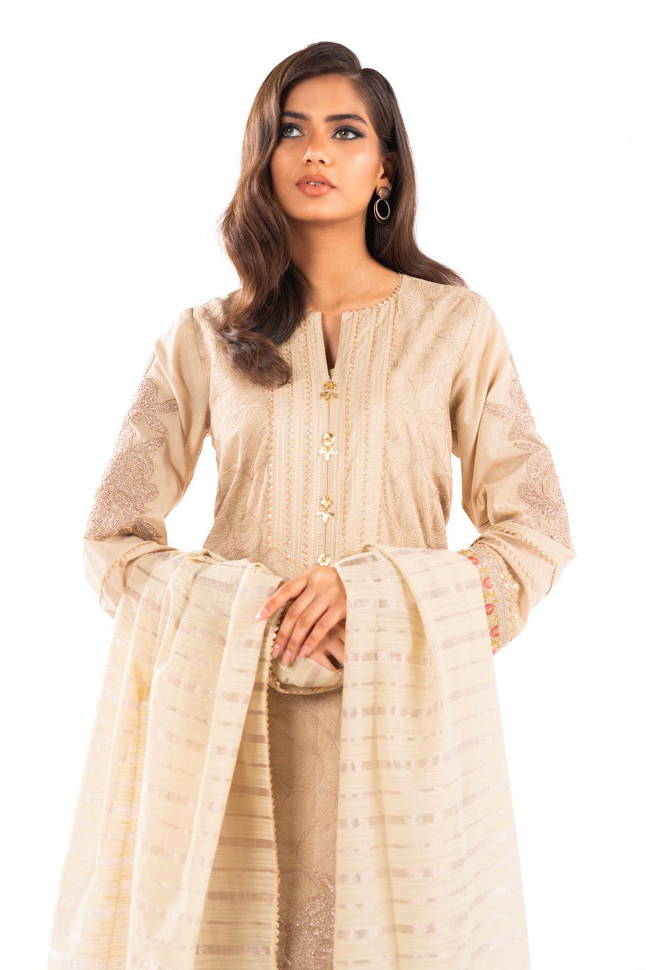 Alkaram | Luxury Lawn 24 | EC-04-24 by Alkaram - Designer Dress - Type: Ladies Clothes - Available at Libayah - 100% Original