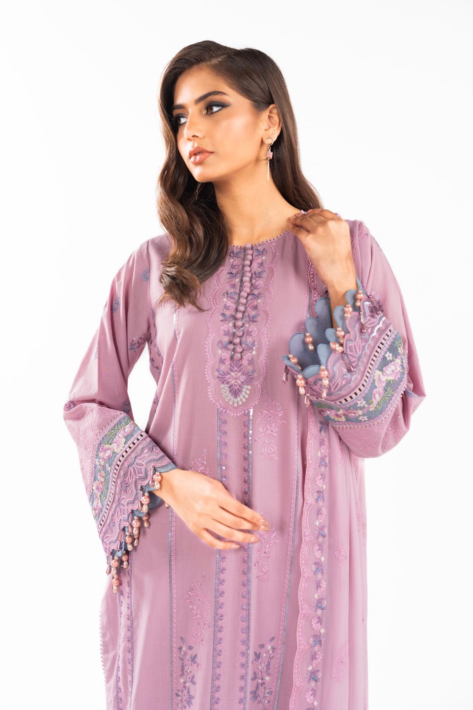 Alkaram | Luxury Lawn 24 | EC-05-24 by Alkaram - Designer Dress - Type: Ladies Clothes - Available at Libayah - 100% Original