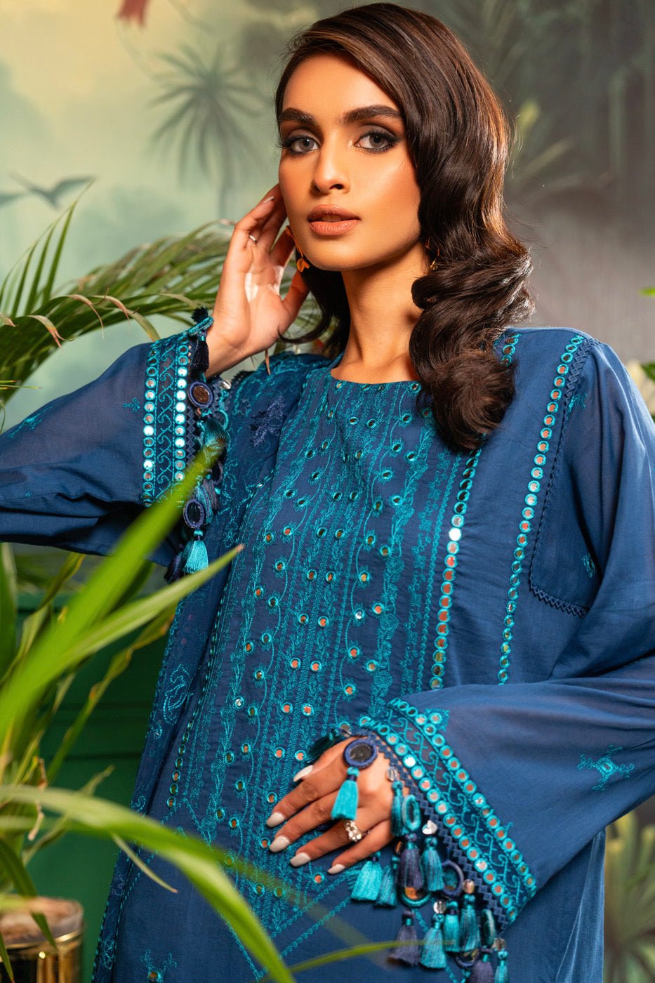 Alkaram | Luxury Lawn 24 | EC-07-24 by Alkaram - Designer Dress - Type: Ladies Clothes - Available at Libayah - 100% Original