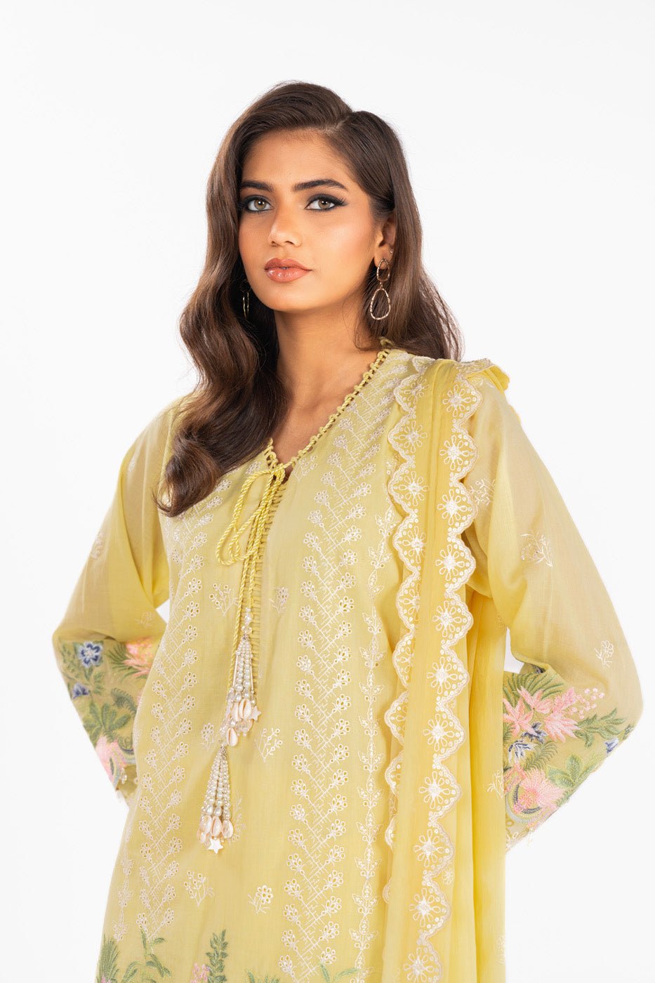 Alkaram | Luxury Lawn 24 | EC-09-24 by Alkaram - Designer Dress - Type: Ladies Clothes - Available at Libayah - 100% Original