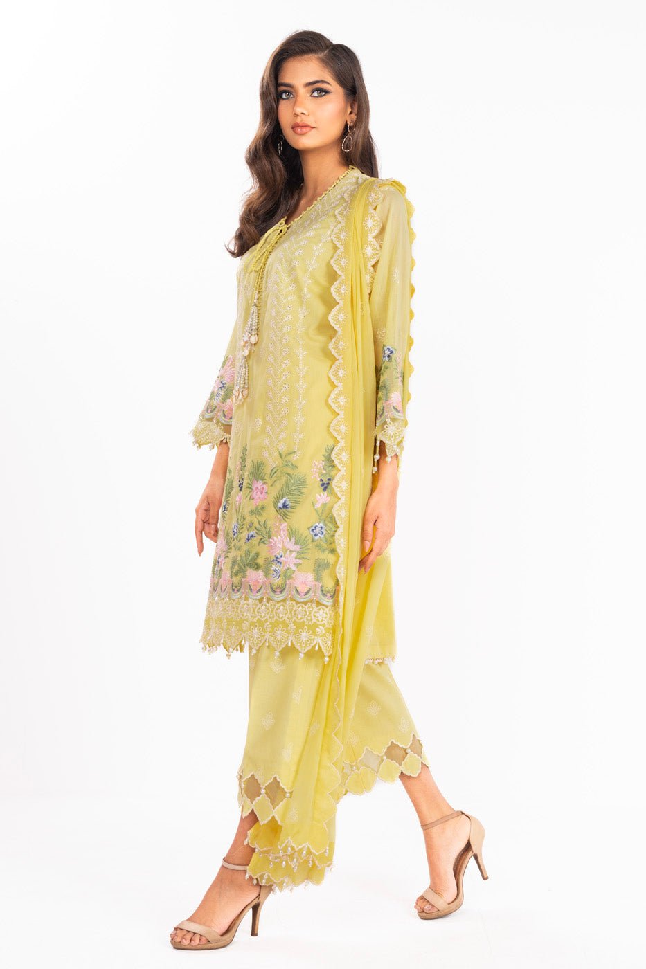 Alkaram | Luxury Lawn 24 | EC-09-24 by Alkaram - Designer Dress - Type: Ladies Clothes - Available at Libayah - 100% Original