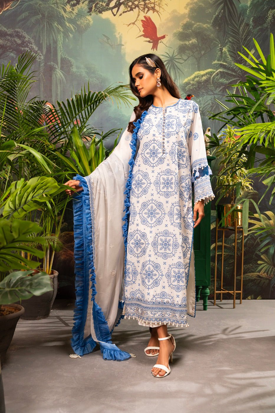 Alkaram | Luxury Lawn 24 | EC-11-24 by Alkaram - Designer Dress - Type: Ladies Clothes - Available at Libayah - 100% Original