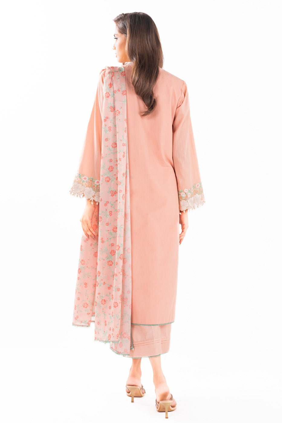 Alkaram | Luxury Lawn 24 | EC-19-24 by Alkaram - Designer Dress - Type: Ladies Clothes - Available at Libayah - 100% Original