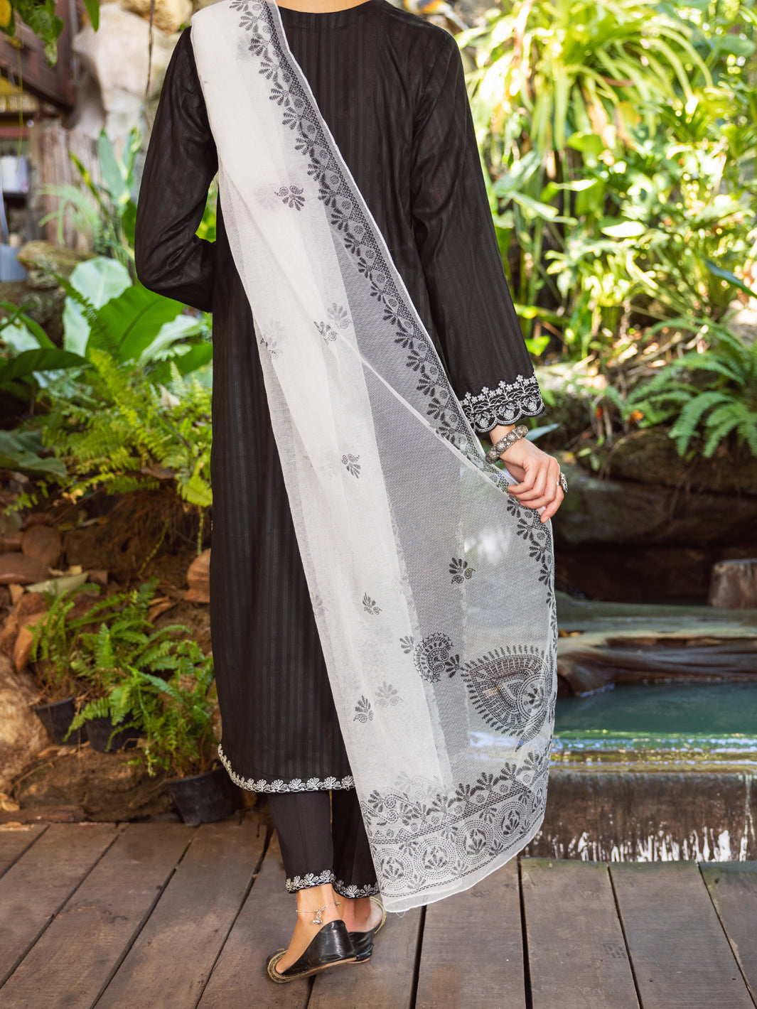 Almirah | Luxury Edit | ALP-3PS-1764 by Almirah - Designer Dress - Type: Luxury - Available at Libayah - 100% Original