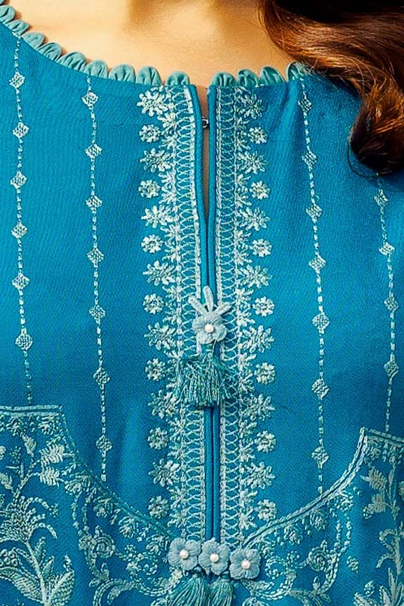 Gul Ahmed | Winter Collection 24 | Acrylic Dupatta AP-42005 by Gul Ahmed - Designer Dress - Type: Ladies Clothes - Available at Libayah - 100% Original