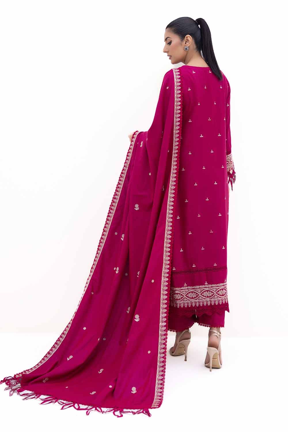 Gul Ahmed | Winter Collection 24 | Acrylic Dupatta AP-42014 by Gul Ahmed - Designer Dress - Type: Ladies Clothes - Available at Libayah - 100% Original