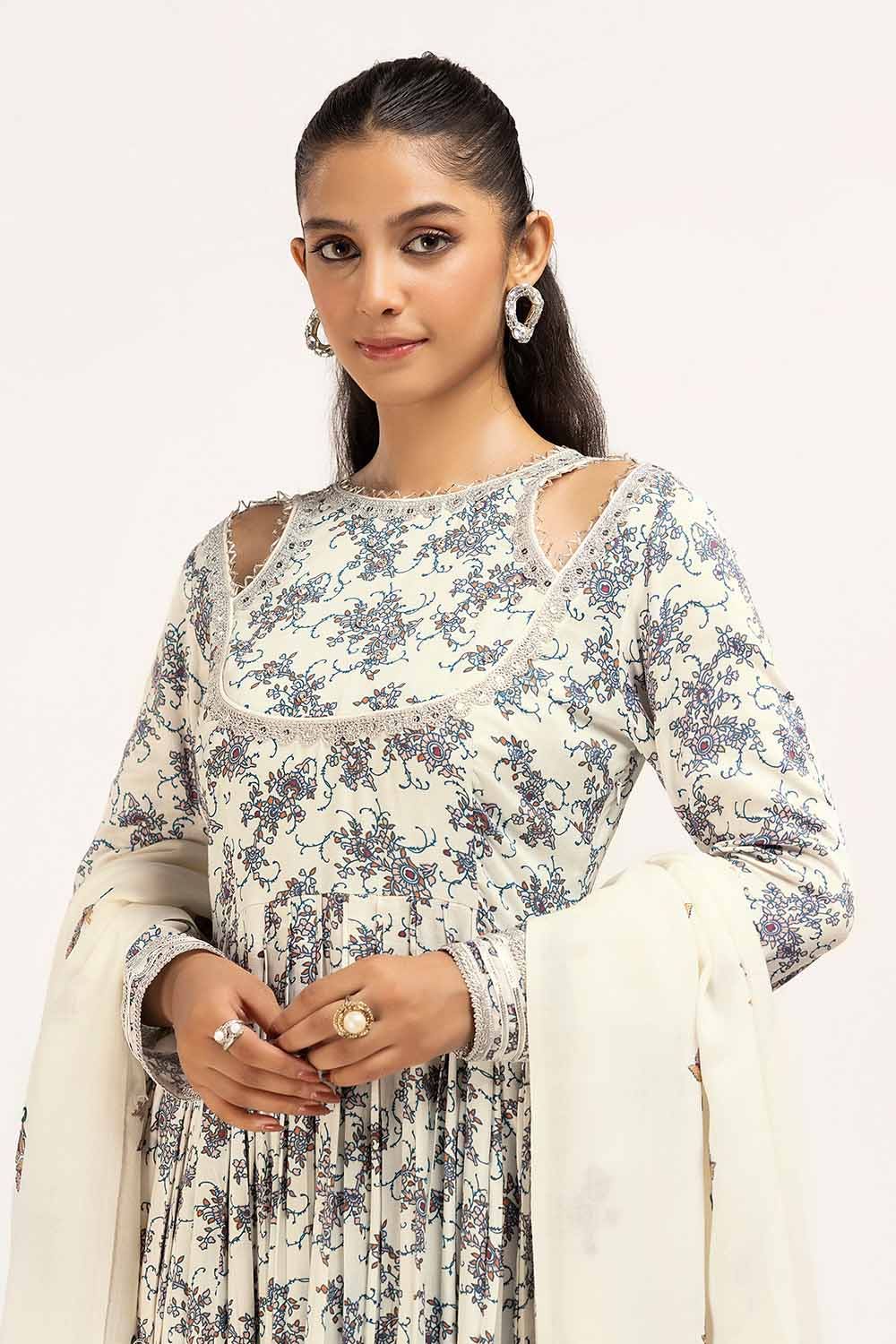 Gul Ahmed | Winter Collection 24 | Acrylic Dupatta AP-42039 by Gul Ahmed - Designer Dress - Type: Ladies Clothes - Available at Libayah - 100% Original