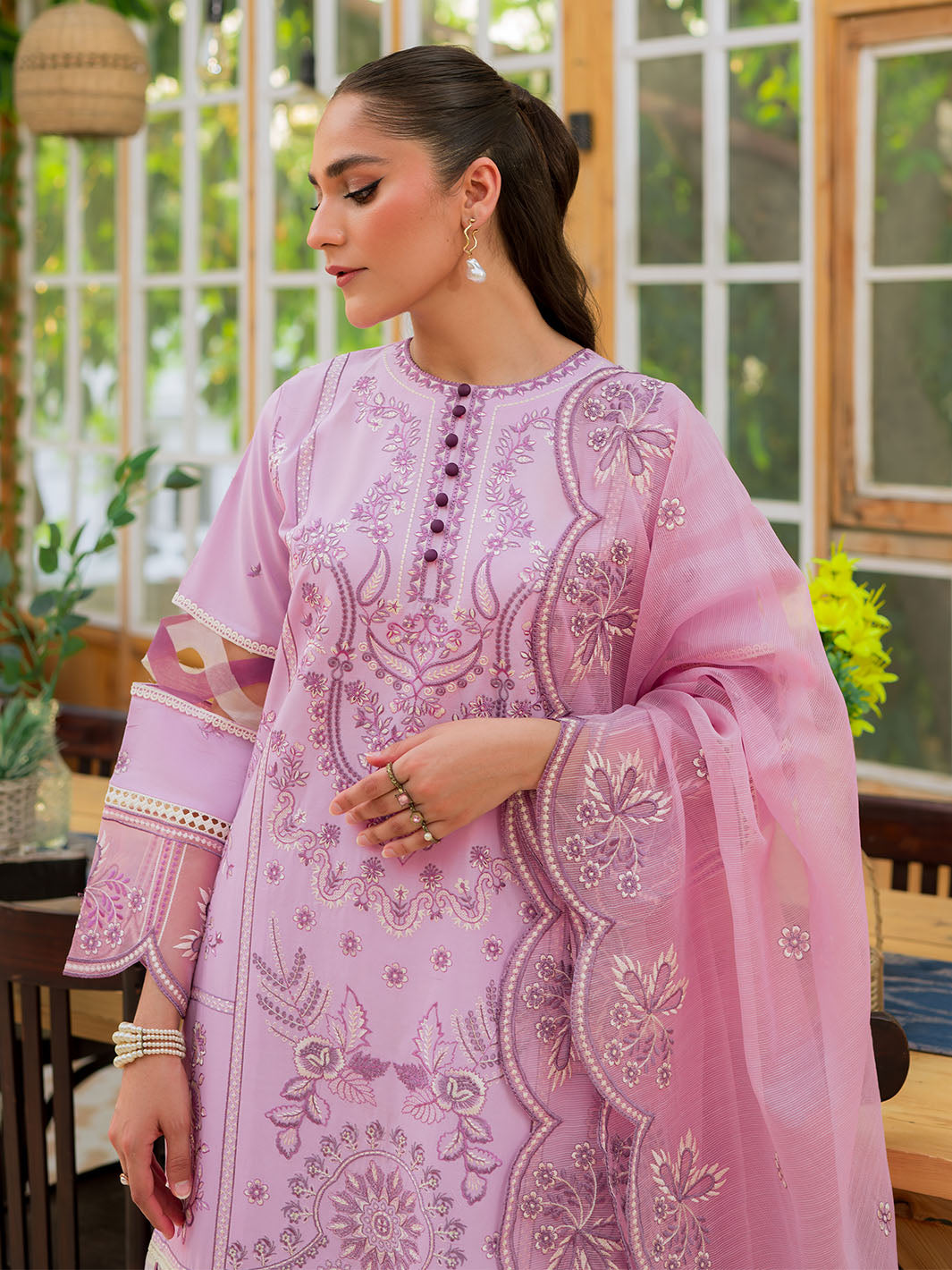 Mahnur | Bella Lawn 24 | BL - 05 by Mahnur - Designer Dress - Type: Ladies Clothes - Available at Libayah - 100% Original