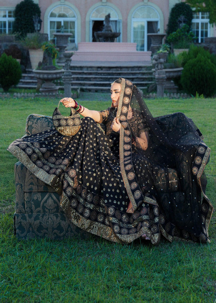 Laj by Lajwanti | Runaway Formals 25 | Golden Eclipse