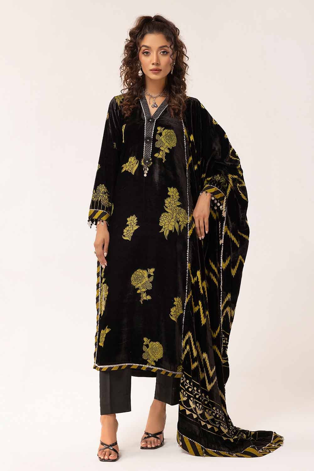 Gul Ahmed | Winter Collection 24 | Diamanties Burnout Velvet Dupatta BVL-42001 by Gul Ahmed - Designer Dress - Type: Ladies Clothes - Available at Libayah - 100% Original