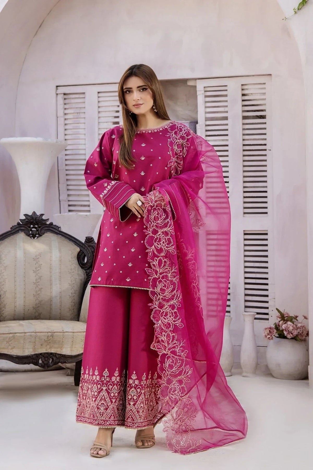 CRIMSON – authentic Pakistani dress from the Rajwani Sohani Casual Pret collection for women in the UK