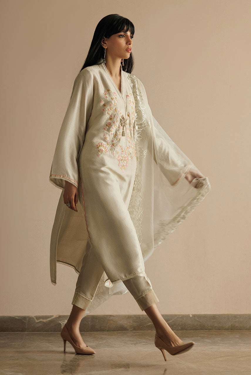 Deepak Perwani | Eid Edit 24 | KUT295 by Deepak Perwani - Designer Dress - Type: Ladies Clothes - Available at Libayah - 100% Original