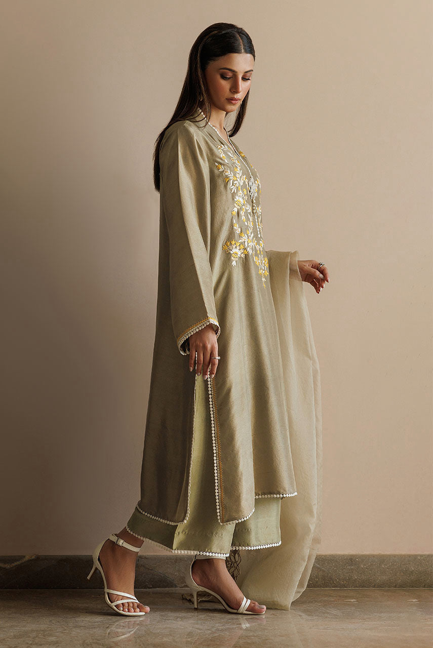 Deepak Perwani | Eid Edit 24 | KUT296 by Deepak Perwani - Designer Dress - Type: Ladies Clothes - Available at Libayah - 100% Original