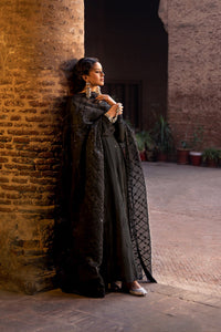 Erum Khan | Shezadian Luxe Formals | Mumtaz by Erum Khan - Designer Dress - Type: Ladies Clothes - Available at Libayah - 100% Original