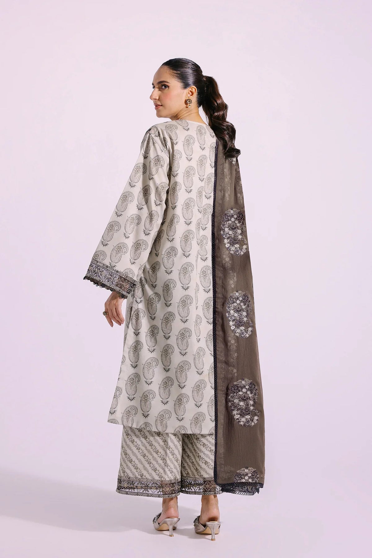 Ethnic | Rozana Collection SS 24 | E0411/203/110 by Ethnic - Designer Dress - Type: Ladies Clothes - Available at Libayah - 100% Original