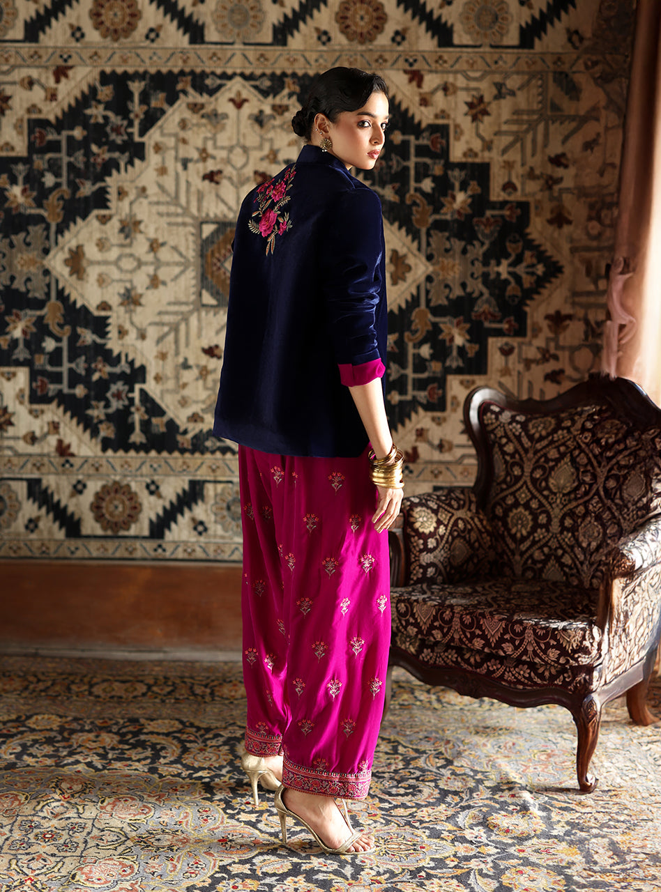 Zainab Chottani | Velura Velvet Edit 25 | Bela Jacket And Farshi by Zainab Chottani - Designer Dress - Type : Ladies Clothes - Available at Libayah - 100% Original 