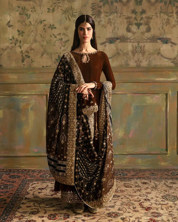 Faiza Saqlain | Manaar Luxe Formals 23 | Ritaan by Faiza Saqlain - Designer Dress  - Type : Wedding Dress - Available at Libayah - 100% Original 