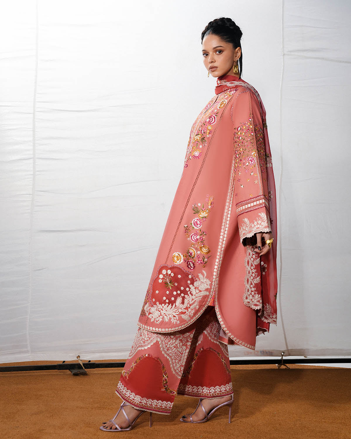 Jugnu Lahore | The Reserved View SS Edit | Dinaz by Jugnu - Designer Dress  - Type : Ladies Clothes - Available at Libayah - 100% Original 