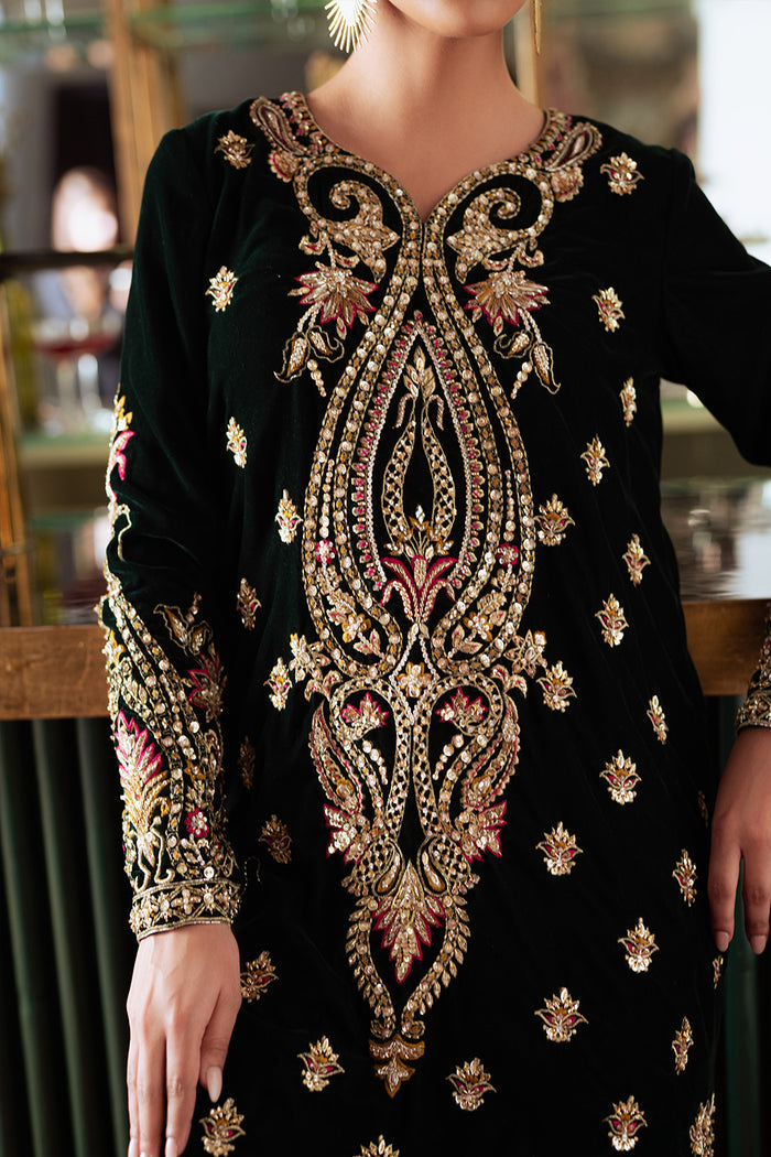Saira Rizwan | Velvet Pret 25 | EMERA-SRVP25-10 by Saira Rizwan - Designer Dress - Type : Ladies Clothes - Available at Libayah - 100% Original 