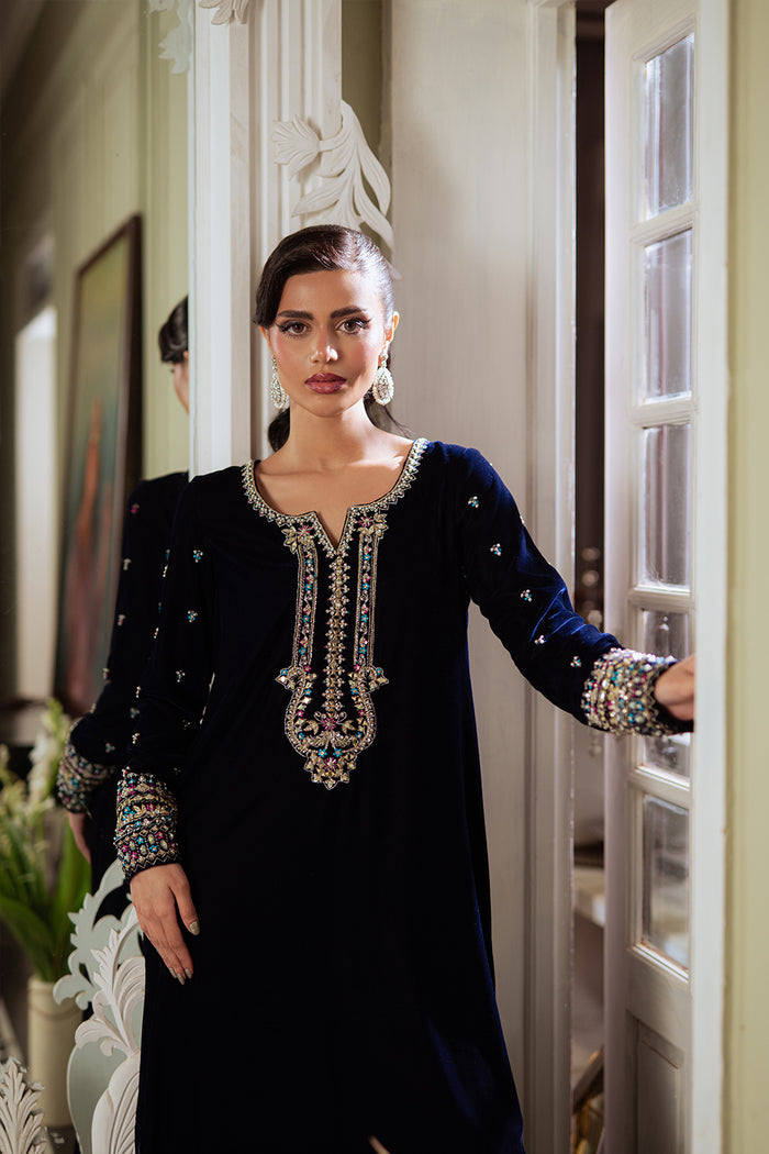 Saira Rizwan | Velvet Pret 25 | ZEHRA-SRVP25-01 by Saira Rizwan - Designer Dress - Type : Ladies Clothes - Available at Libayah - 100% Original 
