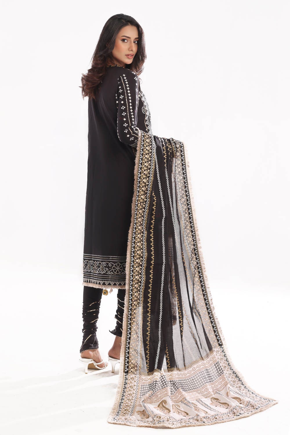 Gul Ahmed | Chunri Lawn 25 | CL-52407 by Gul Ahmed - Designer Dress - Type: Ladies Clothes - Available at Libayah - 100% Original