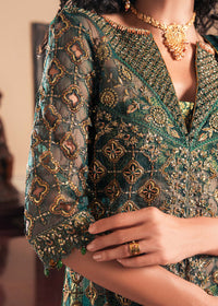 Laj by Lajwanti | Runaway Formals 25 | Emerald Echo